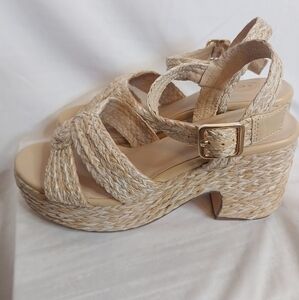 NWOT, SCOOP Raffia Platform Heeled Sandal, Size 8